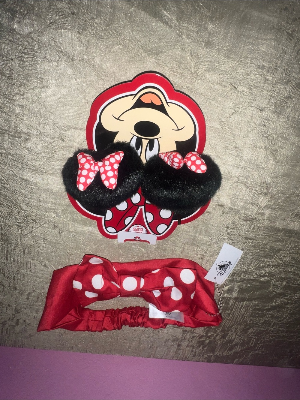 Disney Minnie Mouse Headband & Pom Pom Hair Clips Set NWT